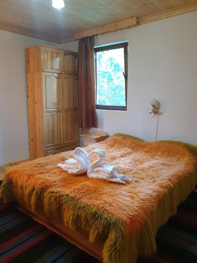 Стаи За Гости Тодорови Jeravna Exterior foto